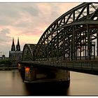 4002-4004   --- an der Hohenzollernbrücke (Köln) ---