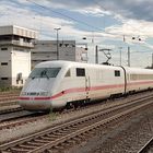 401 018 im Bahnhof Schwetzingen