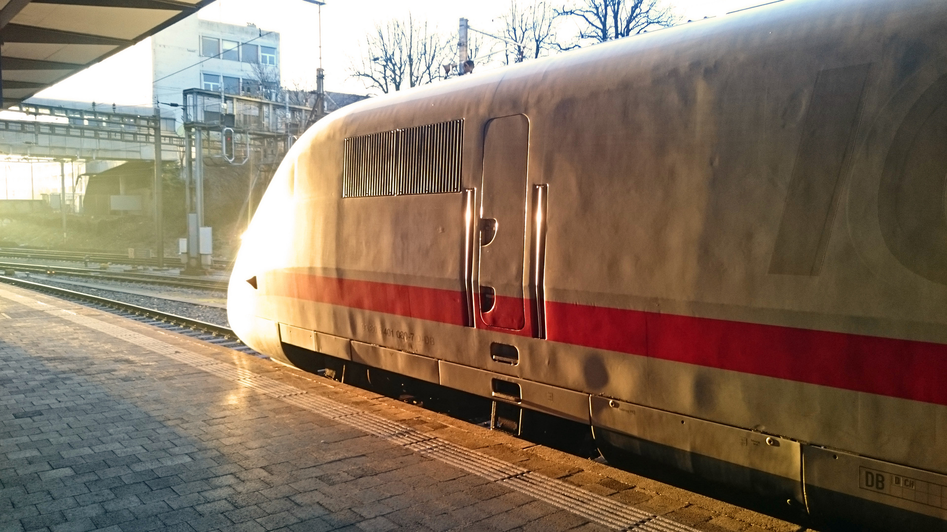 401 080 gezeichnet vom harten Arbeitsalltag in Basel SBB