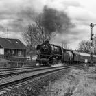 41 096 mit dem IGE-Winterdampfsonderzug in der Welfenstadt Herzberg am Harz