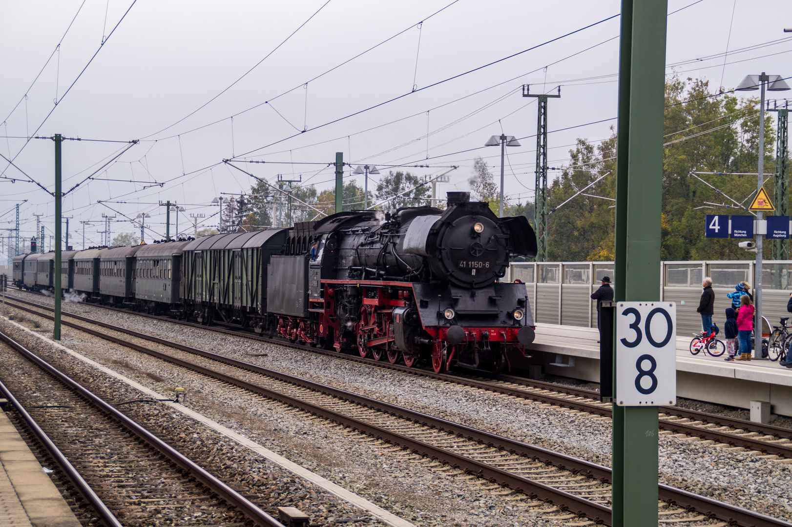 41 1150-6 bei der Einfahrt in Mammendorf