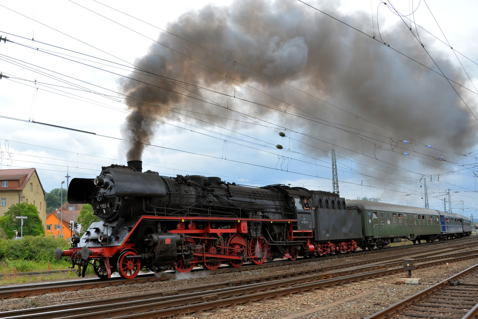 41 1150 bei der Anfahrt Bhf Lichtenfels