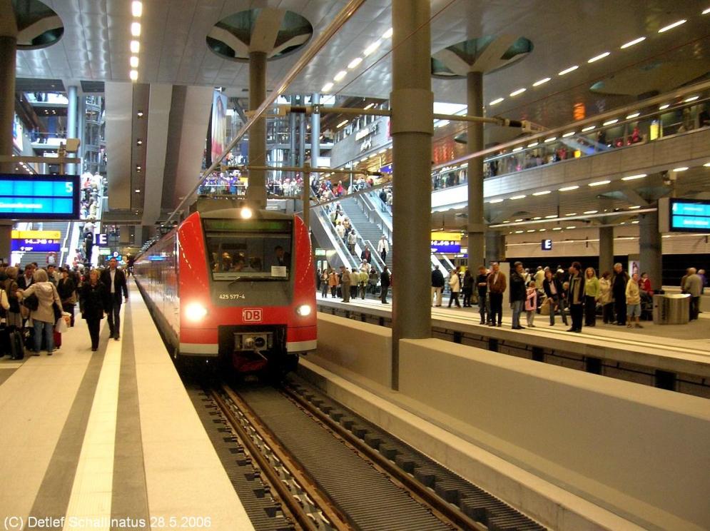 425er Berlin Hauptbahnhof