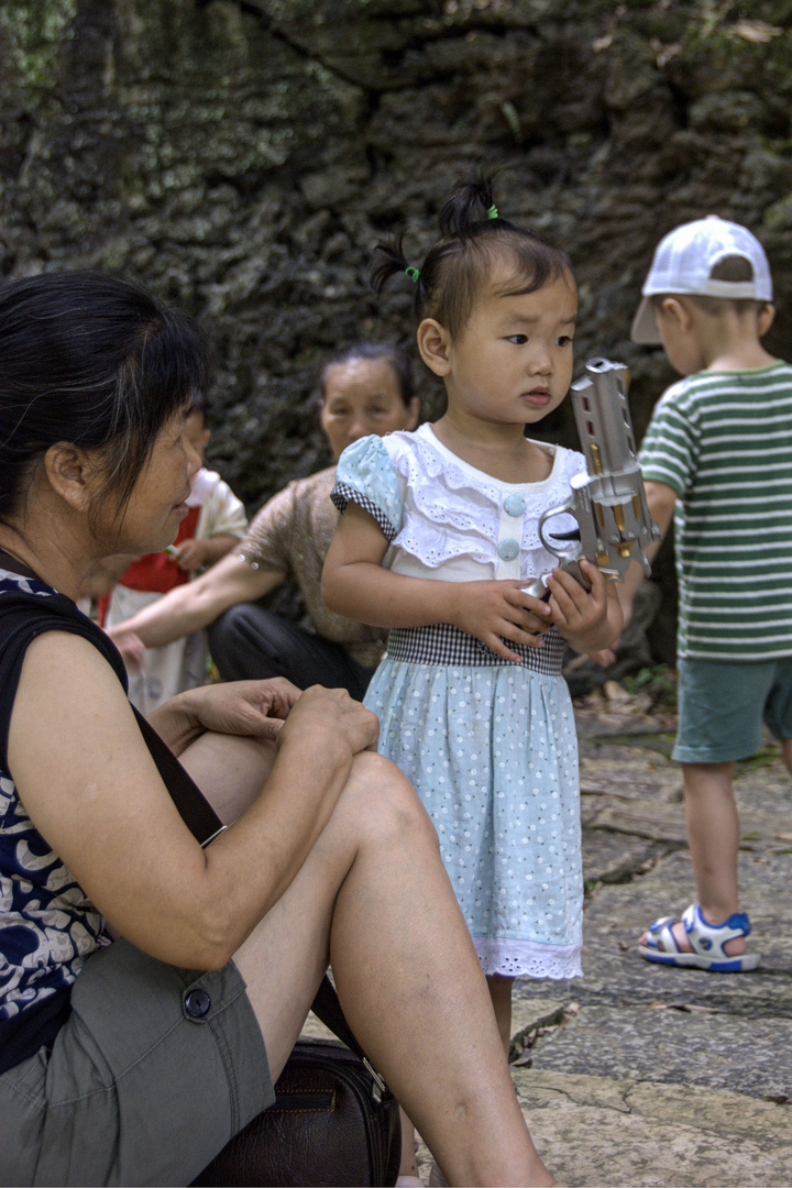 432 - Yangshuo - In the Park