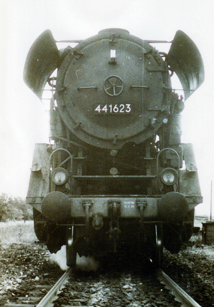 44 1623 im Bw Nordhausen 1965 !