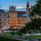 463 Schlossplatz mit Schloss Ehrenburg