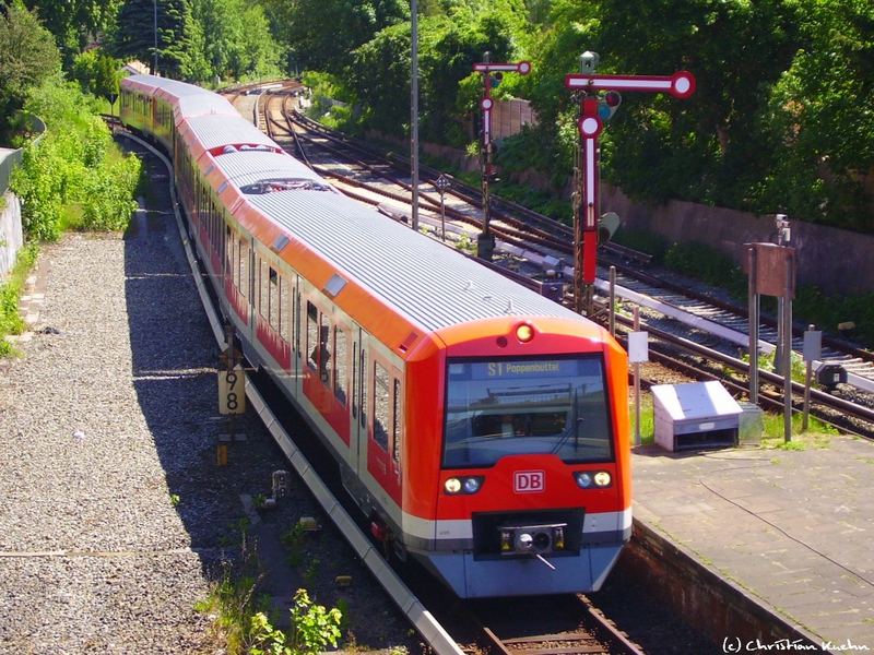 474 607 in Hamburg-Blankenese (Zweisystem S-Bahn)