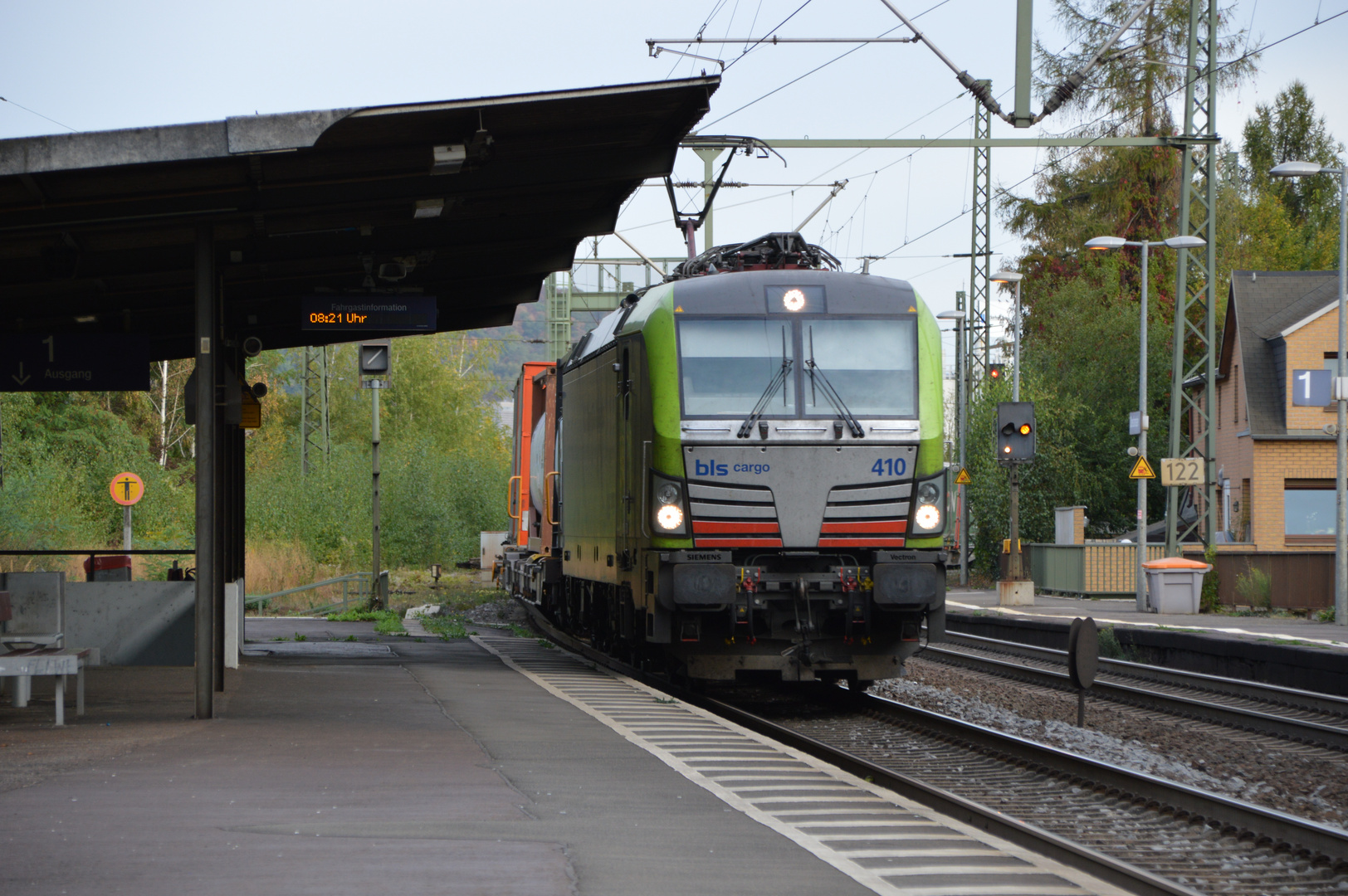 475 410-7 in Oberlahnstein