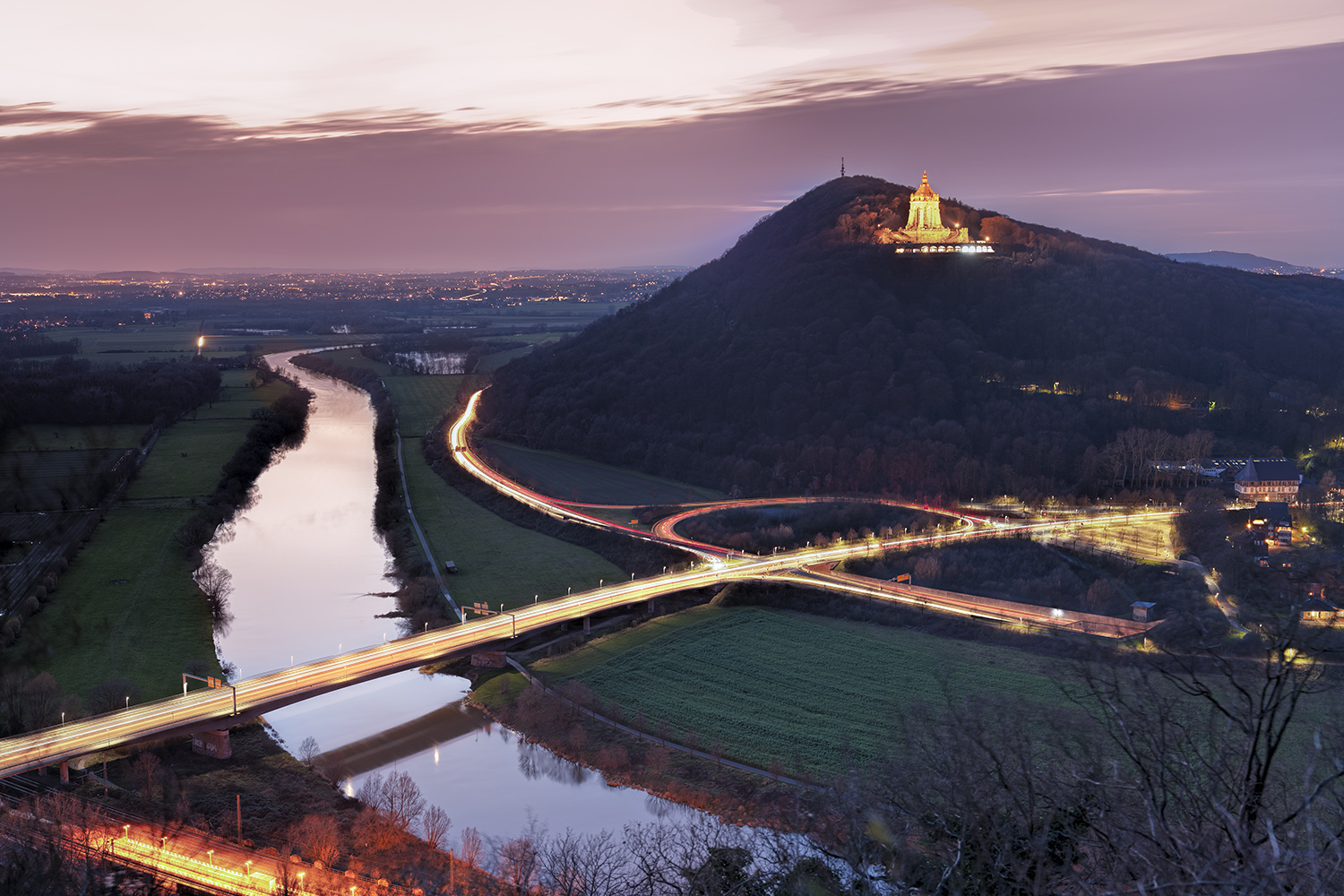 4797S Kaiser Wilhelm Denkmal Porta Westfalica Nacht