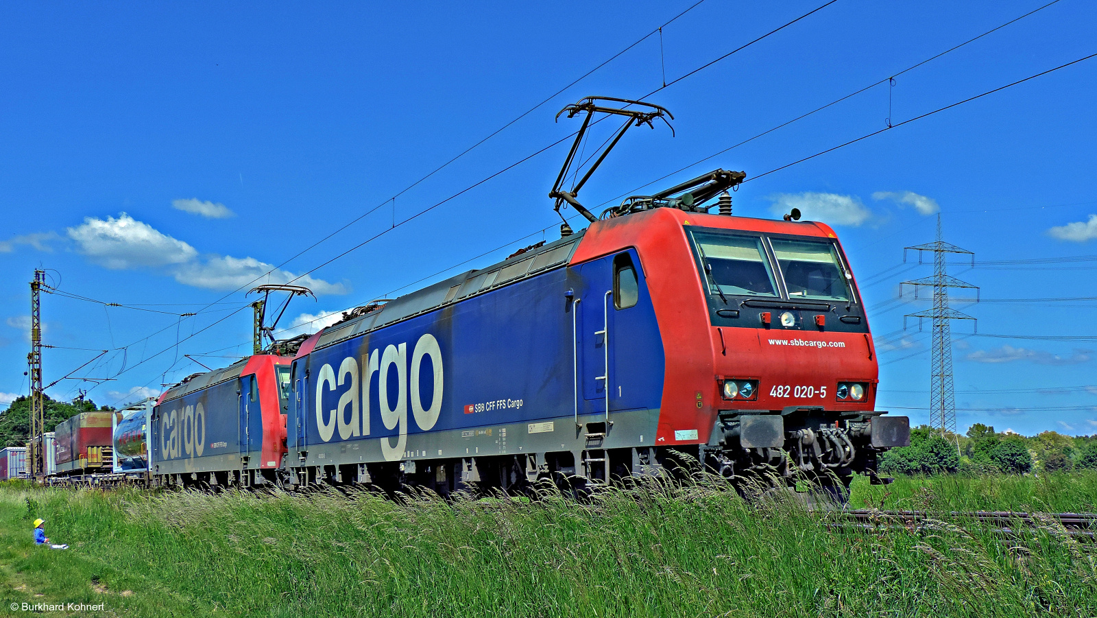 482 020-5 SBB Cargo x 2