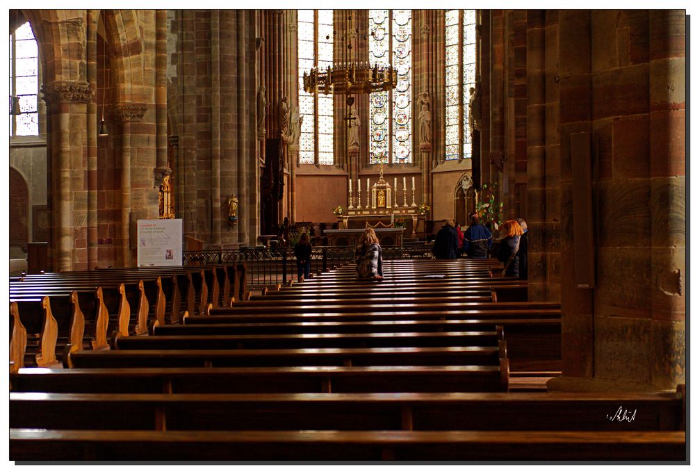 4919   --- in der Kirche   ---