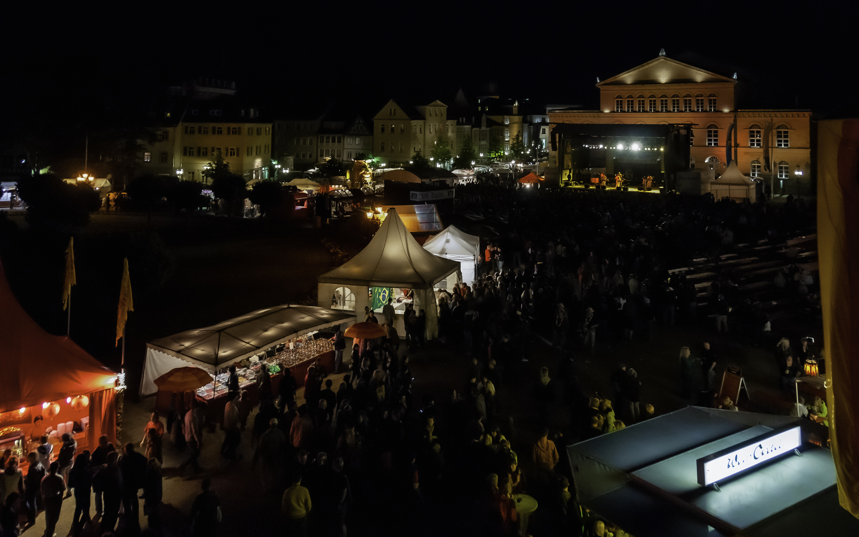 498 Samba am Schlossplatz