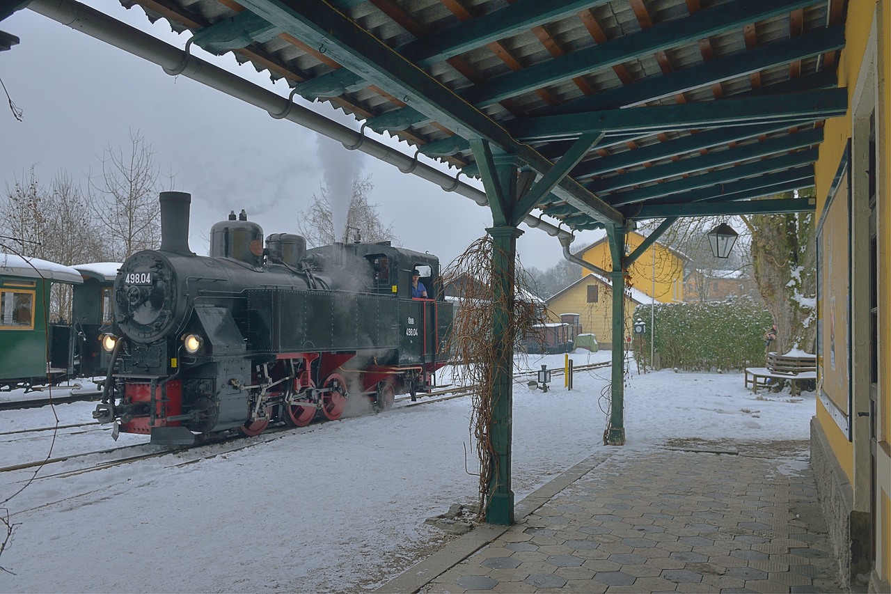 498.04 im Bahnhof Steyr LLB ...