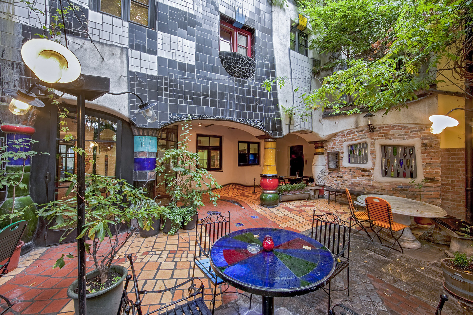 4999D Hundertwasserkunsthaus Wien