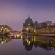 Berliner Dom mit Kolonnadenhof und Spree