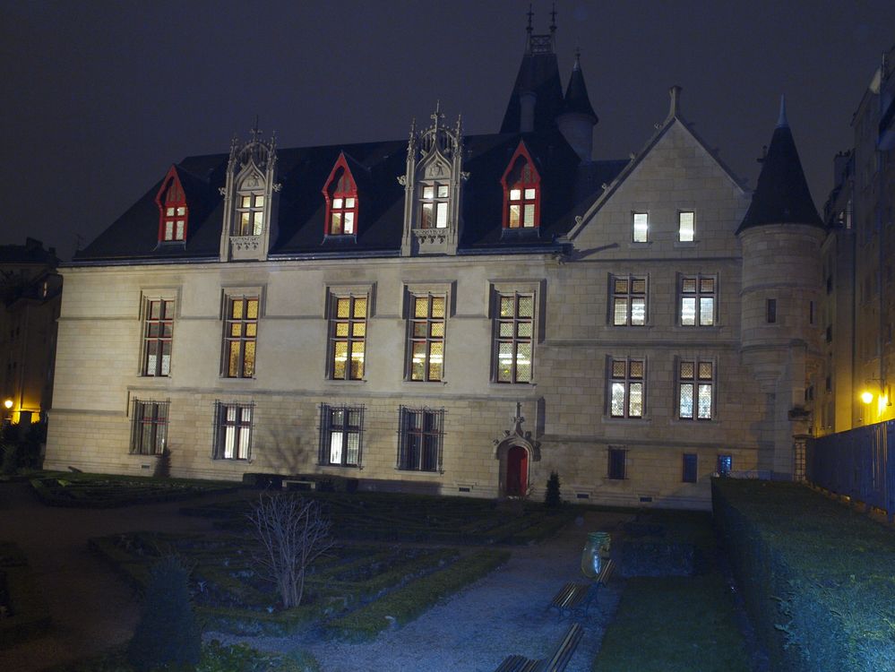 Paris.Hôtel de Sens de jclb 