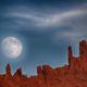 Mond ber dem arches national park