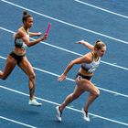 4x100 m Staffel - kurz vor der Stabübergabe