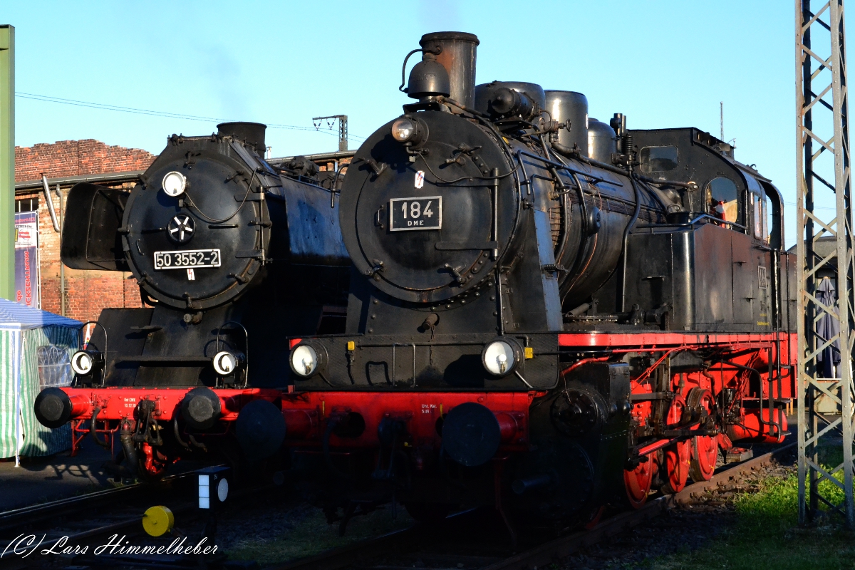 50 3552-2 der Hanauer Museumseisenbahn und die DME 184 (Elna) an einem Sonnigen morgen...