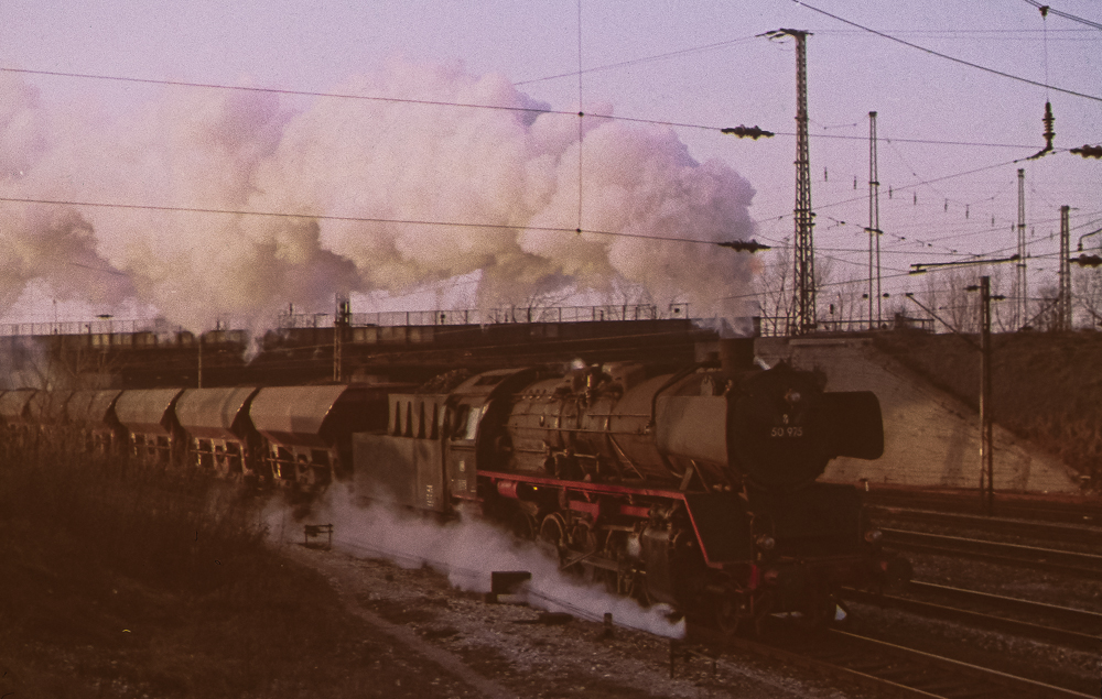 50 975 vor dem "Haushamer"