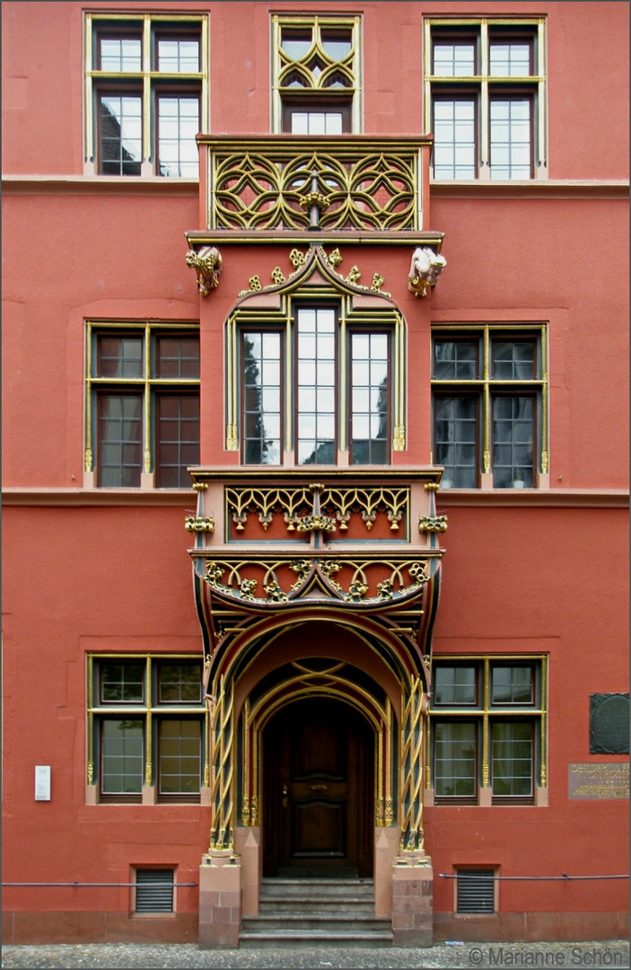 500 Jahre Haus Zum Walfisch Foto Bild Denkmal Architektur