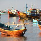 5015_Fischerboote vor Mui Ne, Vietnam