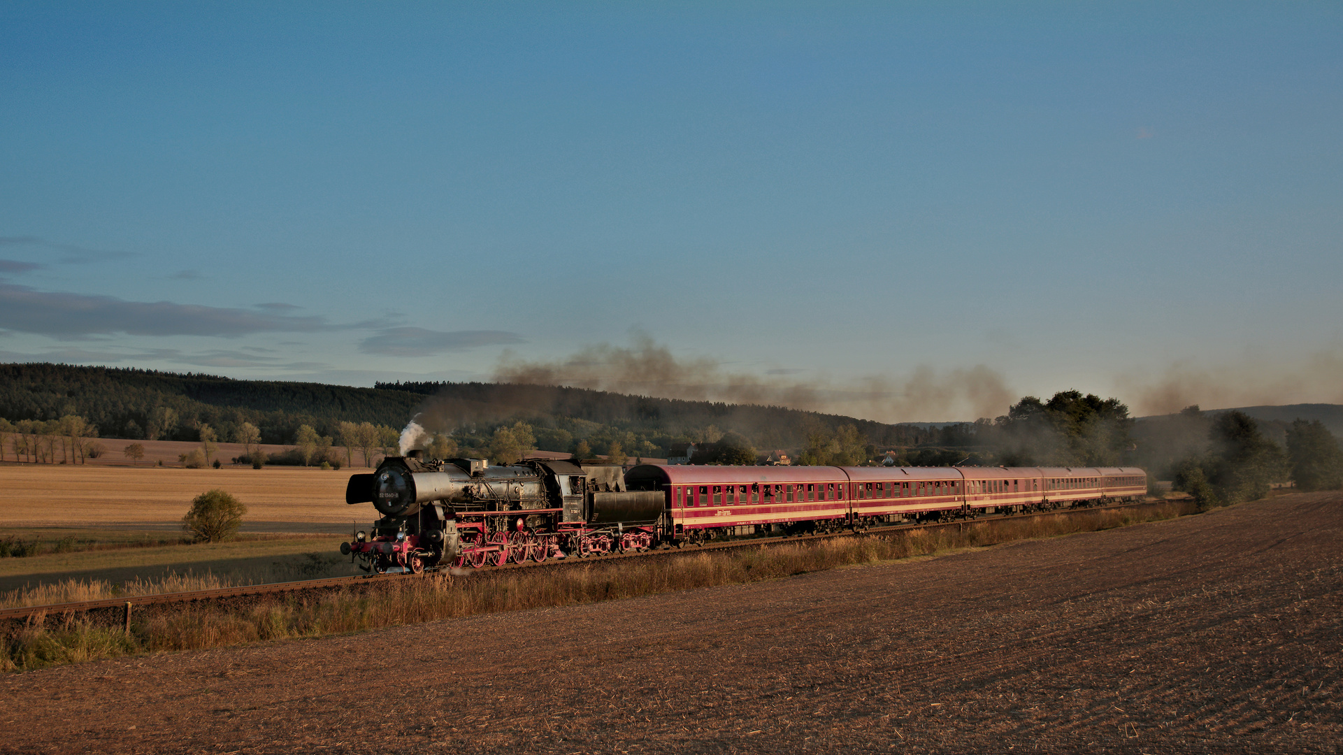 52 1360-8 im letzten Abendlicht 