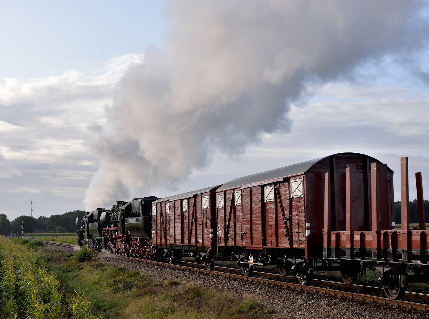 52 3879 + 52 8139 am 08.09.19 bei Terrug naar Toen in Beekbergen II