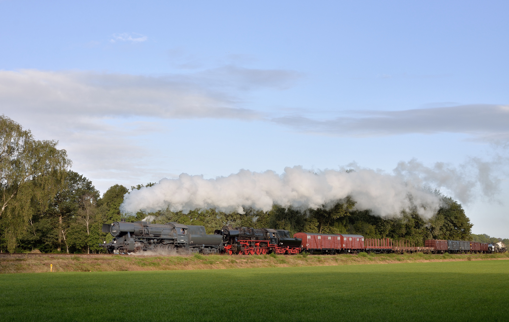 52 3879 + 52 8139 am 08.09.19 bei Terrug naar Toen in Beekbergen III