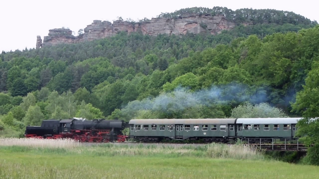 52 4867 auf der Wieslauterbahn