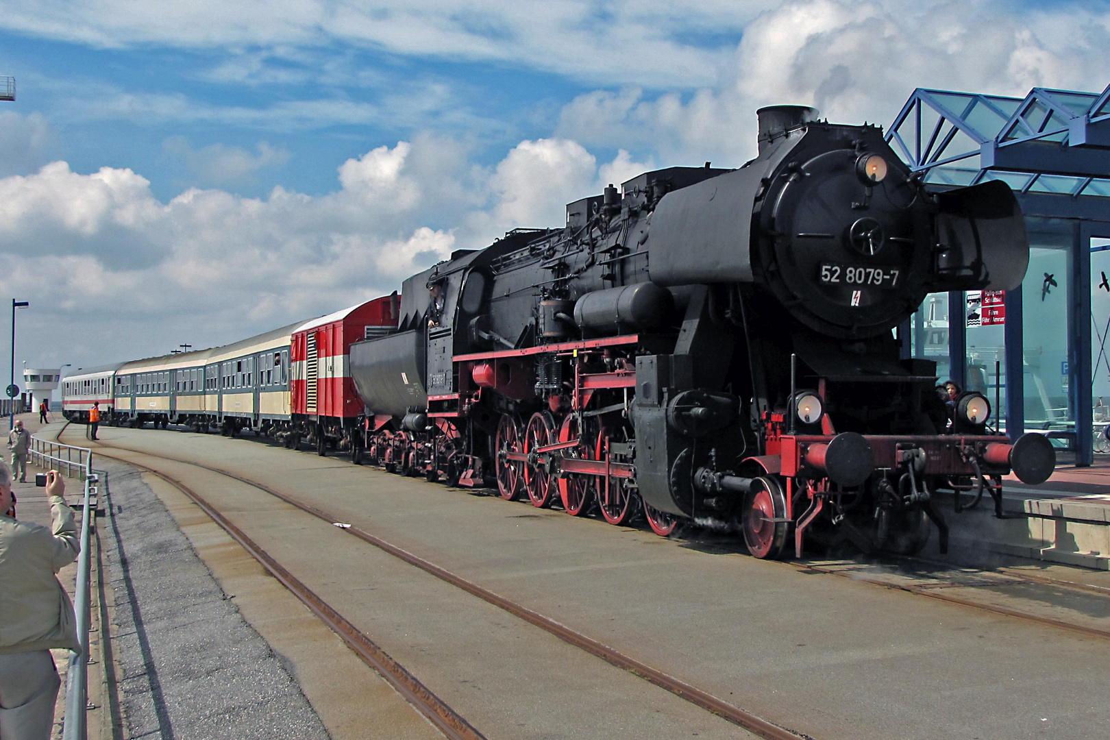 52 8079-7 in Dagebüllmole am 18.07.2009 (reload)