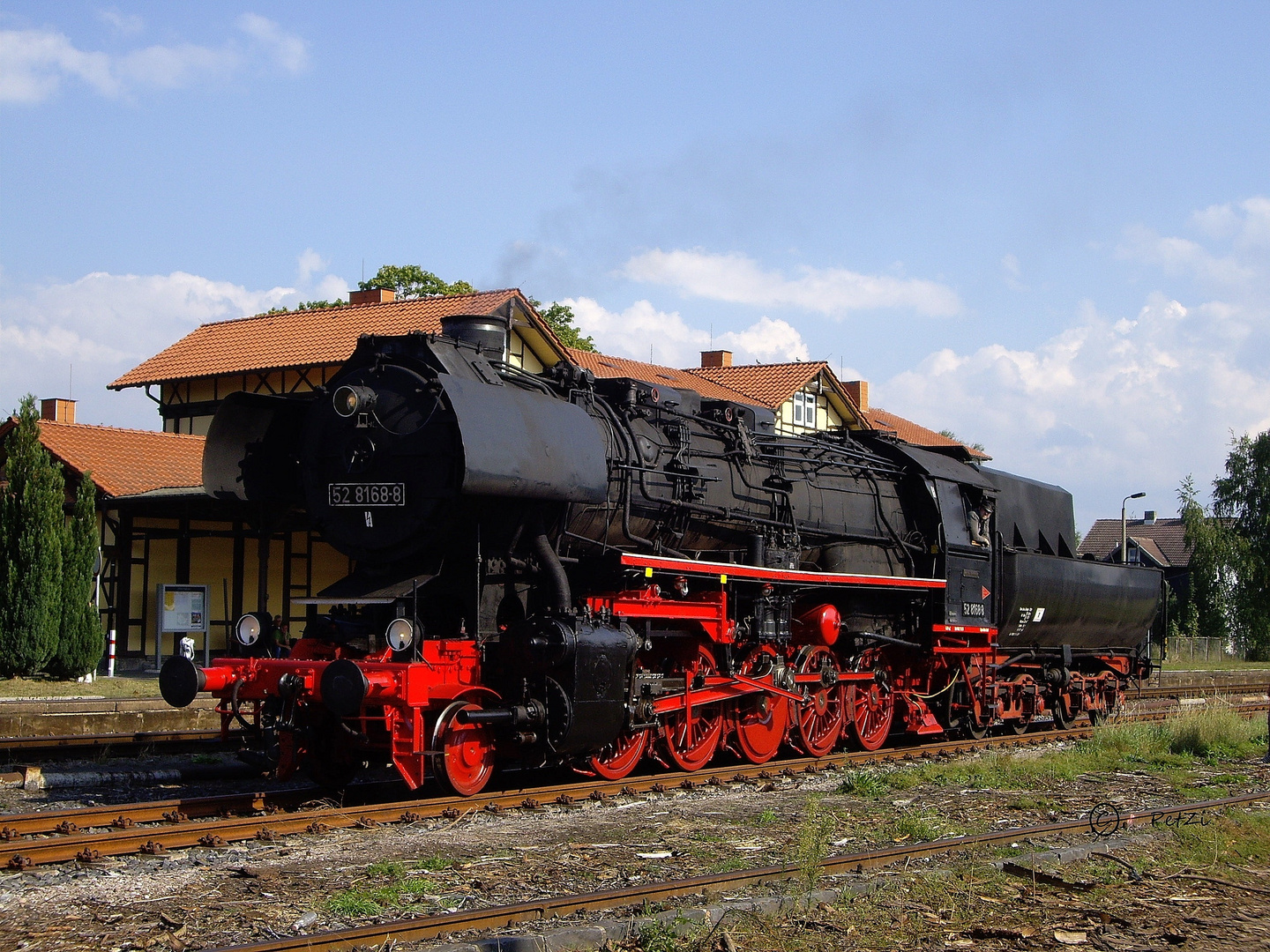 52 8168-8 beim Plandampf durchs Werratal 2015