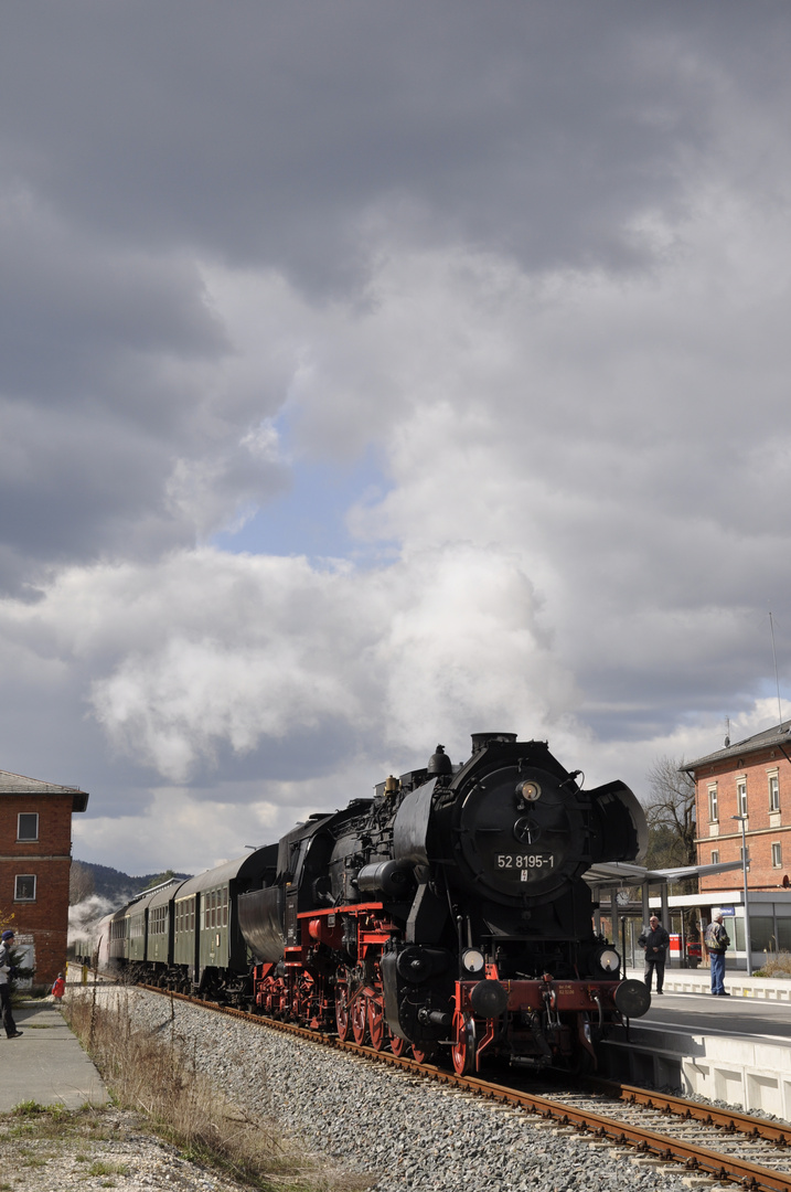 52 8195 - Bhf Neuhaus an der Pegnitz