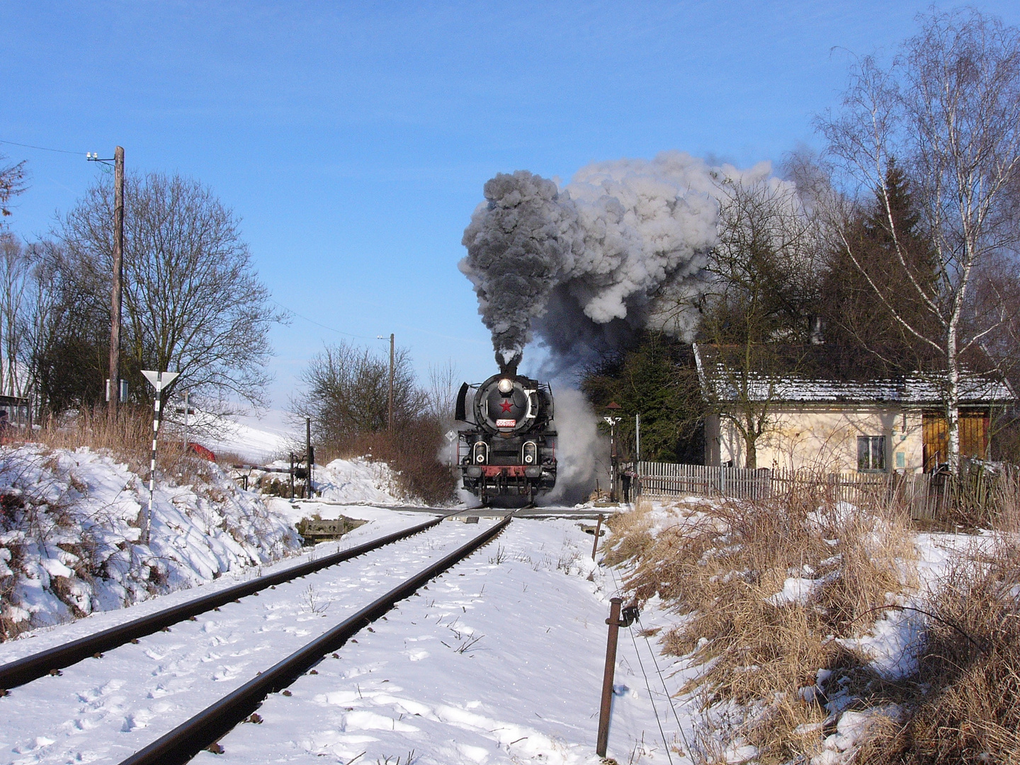 556 0506 bei bestem Winterwetter zwischen Kdyne und Chodská Lhota&#8206;