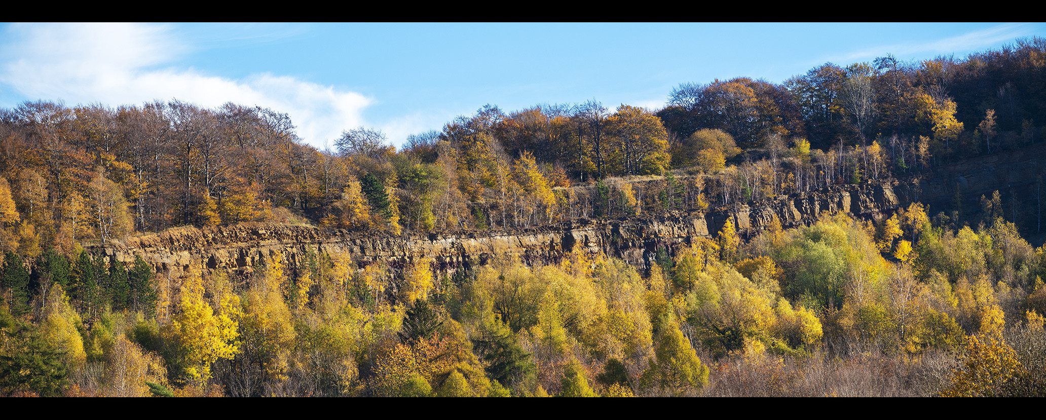 5566T Sicht auf Steinbruch Todenmann Panorama