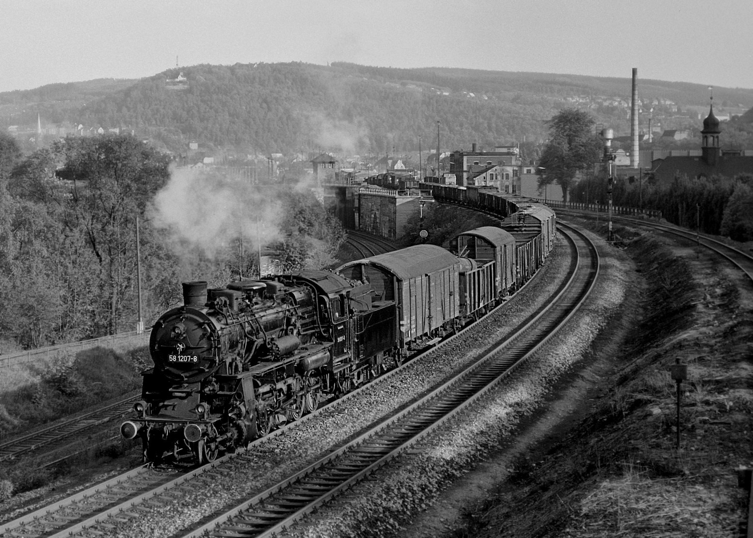 58 1207, Aue, 26. Mai 1976