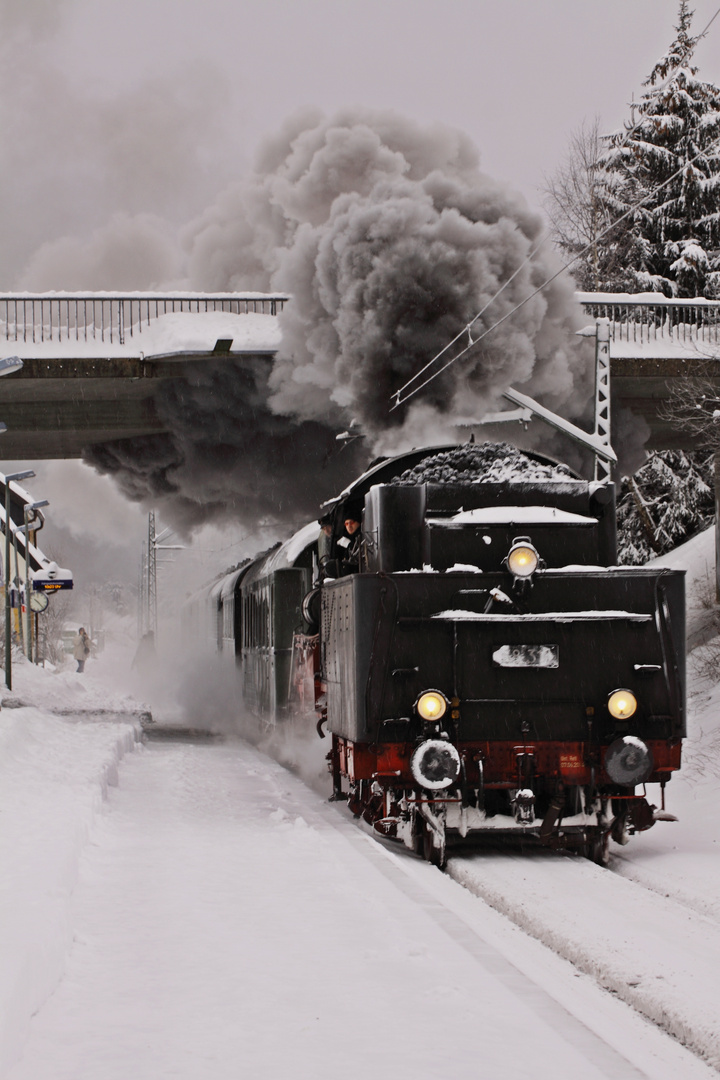 58 311 auf Winterfahrt