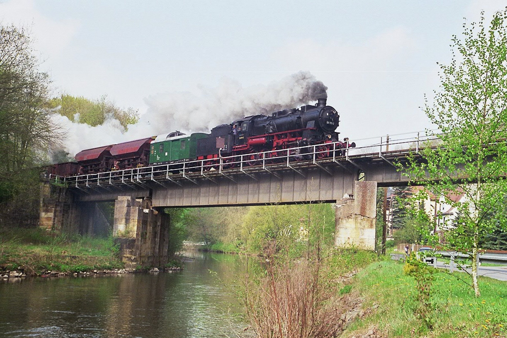 58 311 über die Mulde auf dem Weg nach Nossen