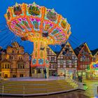 5897T Messe am Abend im Regen Marktplatz  Rinteln