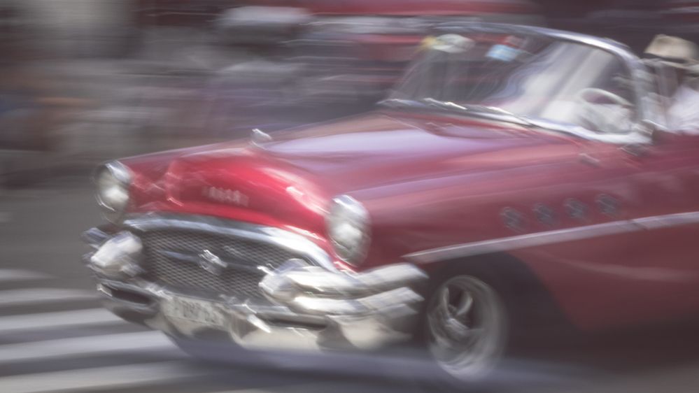I Am In Love With My Car I m in love with my car_Queen - Bild & Foto aus 11 Motive - Songtitel