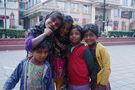 Kinder in Amritsar by Cornelia Heinz
