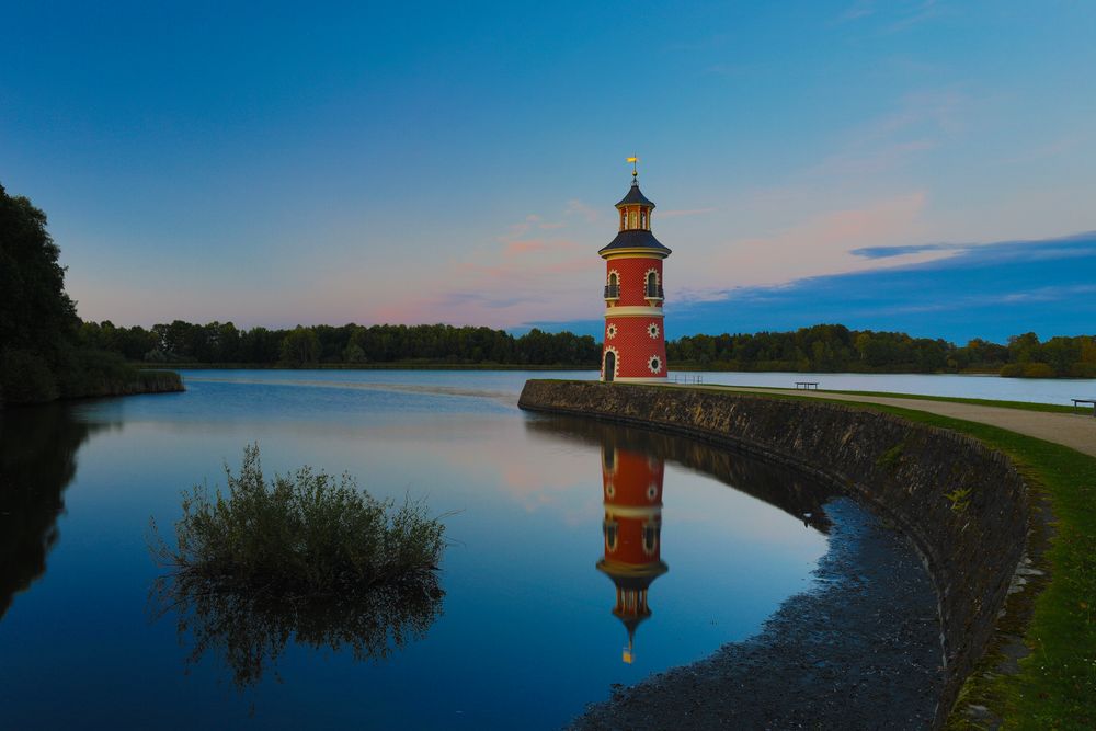 Der Leuchtturm von Moritzburg  von powderoli