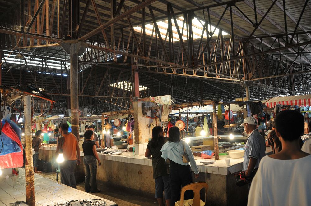 Markthalle auf den Philippinen von Jens Schade 