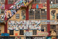 5Pointz