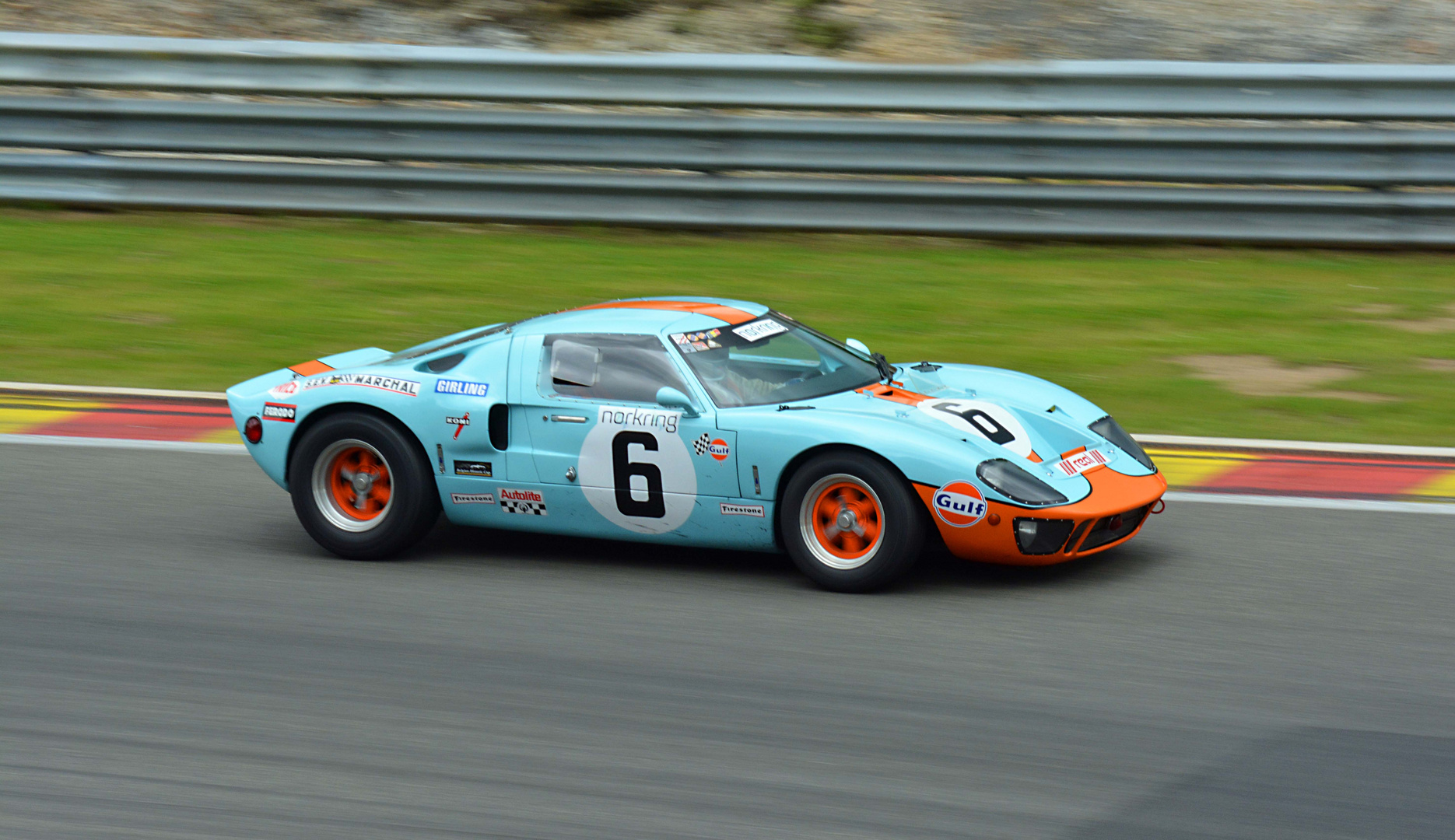 # 6 Ford GT 40 Bj.1968