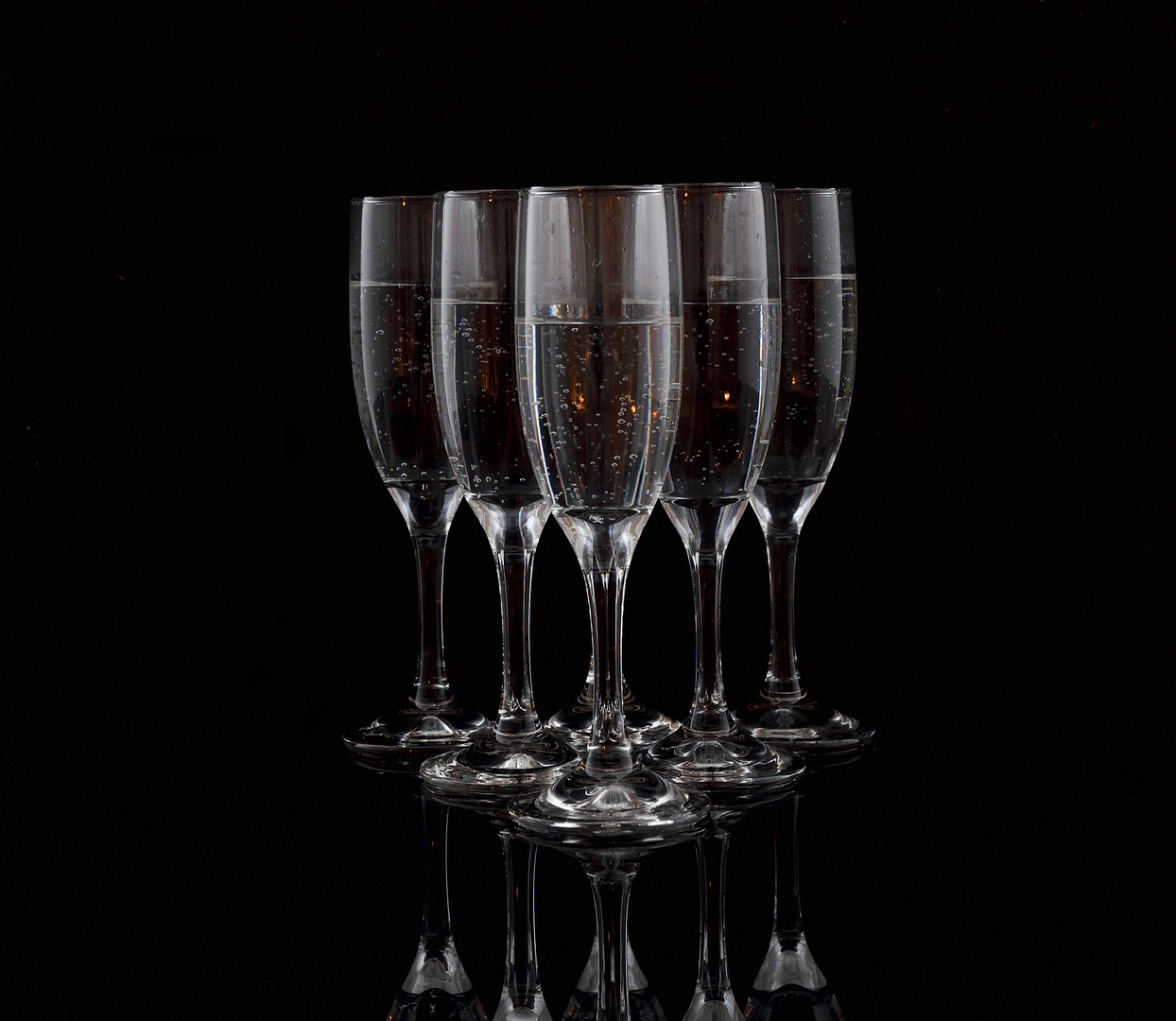 6 Sektgläser Foto & Bild | alltagsdesign, glas, tabletop Bilder auf