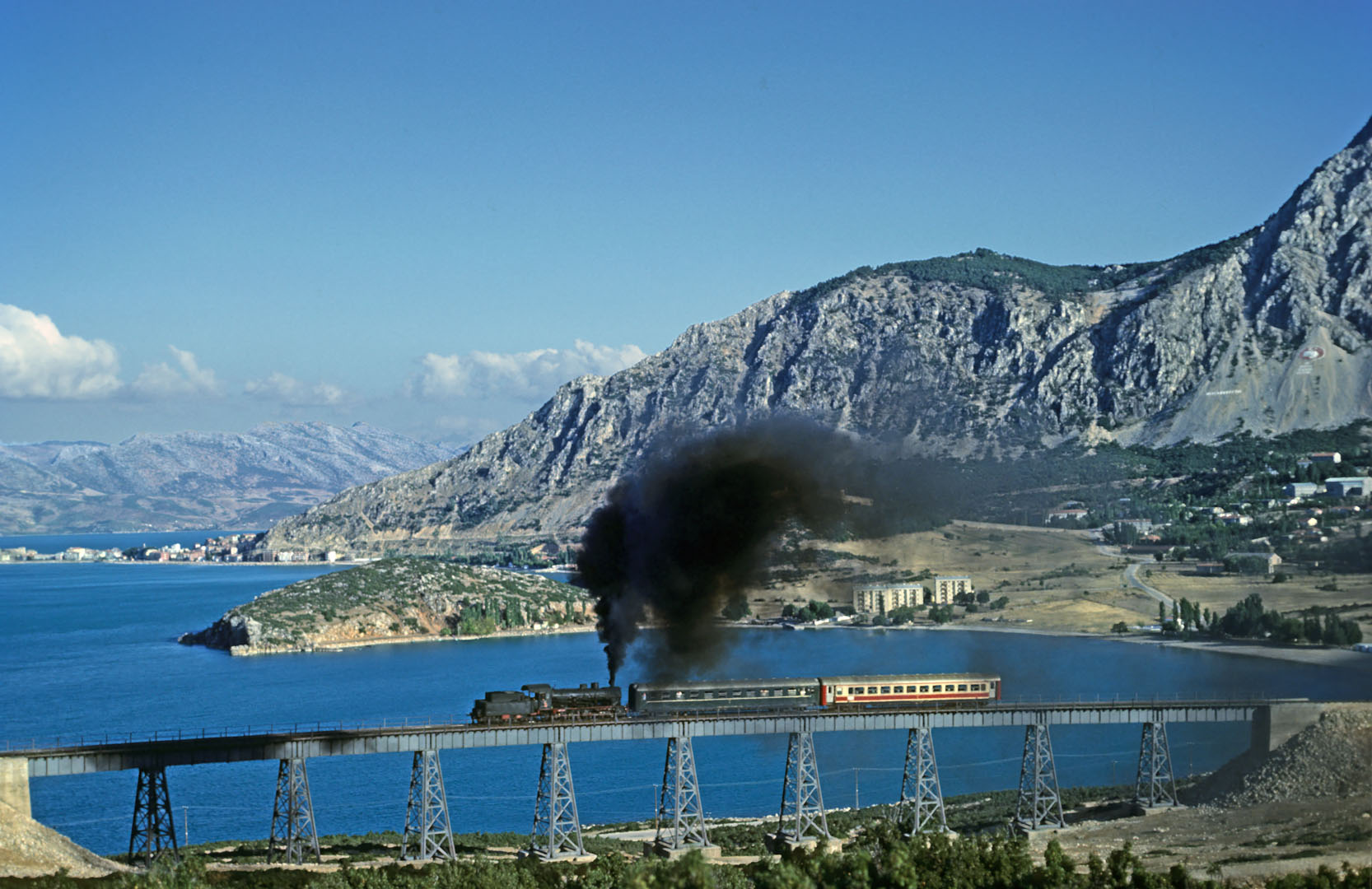 6-Sonntag mit Sonnenschein .  Sonnenschein heuteTürkei 1980 Egridir