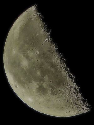Abnehmender Mond Fotos Bilder Auf Fotocommunity
