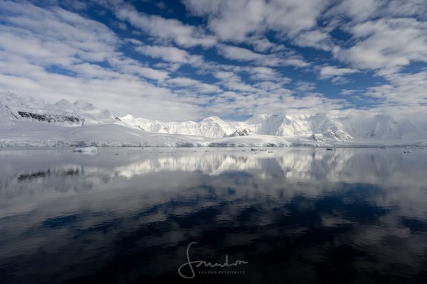 ___::::::::::::::::::___