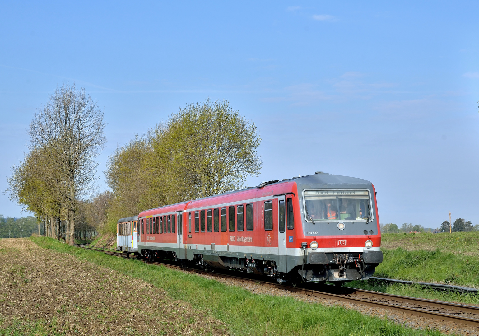 628 432 + MAN Beiwagen 303 013-5 von Bielefeld Bad Endorf am 08.05.21 bei Lage